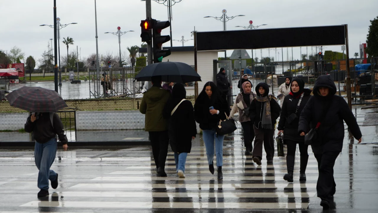 Samsun'a son 3 günde 300 kilo yağış düştü