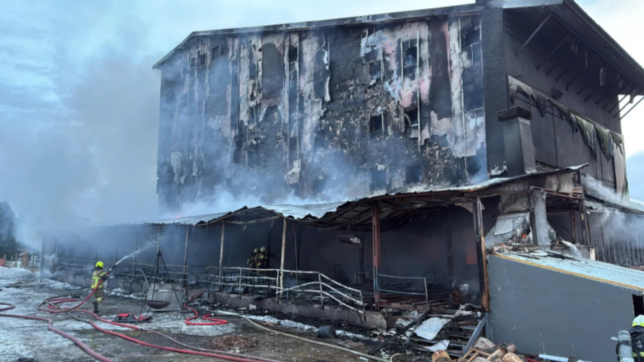 Bir aile yok oldu, sanıklar tahliye edildi! Uludağ yangınında yeni iddia...