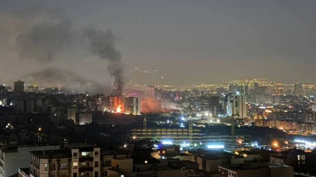 İsrail, Tahran'da bir hastaneyi vurdu!