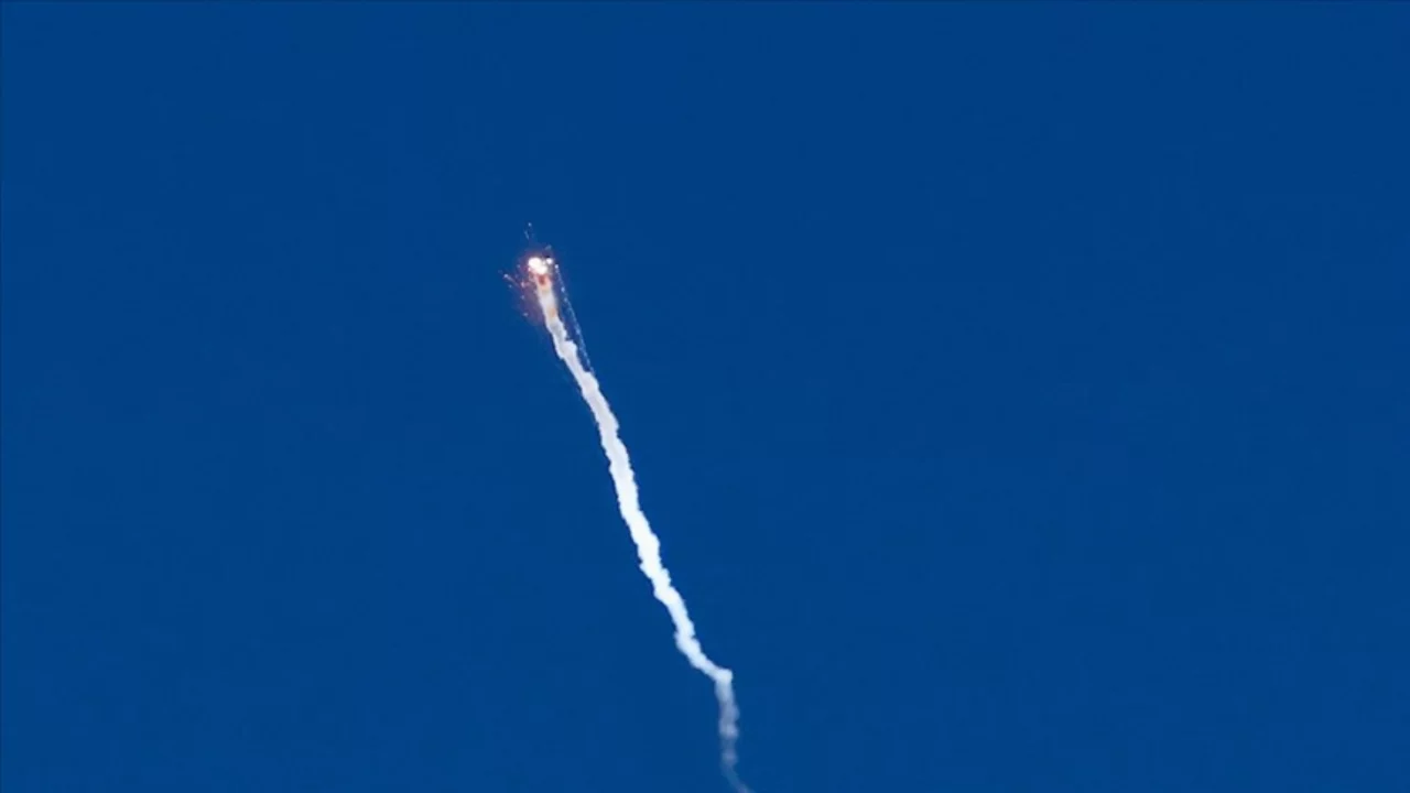 Axios: ABD ile İsrail, İran'a yönelik saldırıları bir hafta ertelemiş