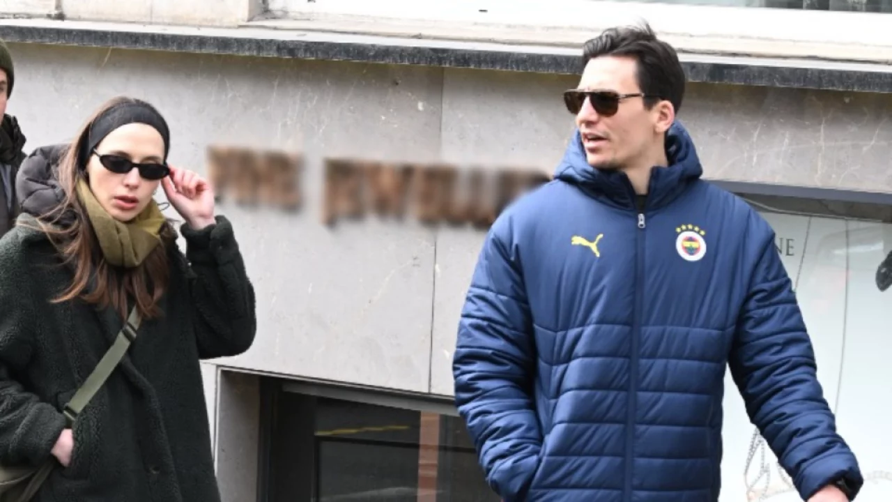 Lal Saran, eşi Tolga İrdem ile Bebek'te