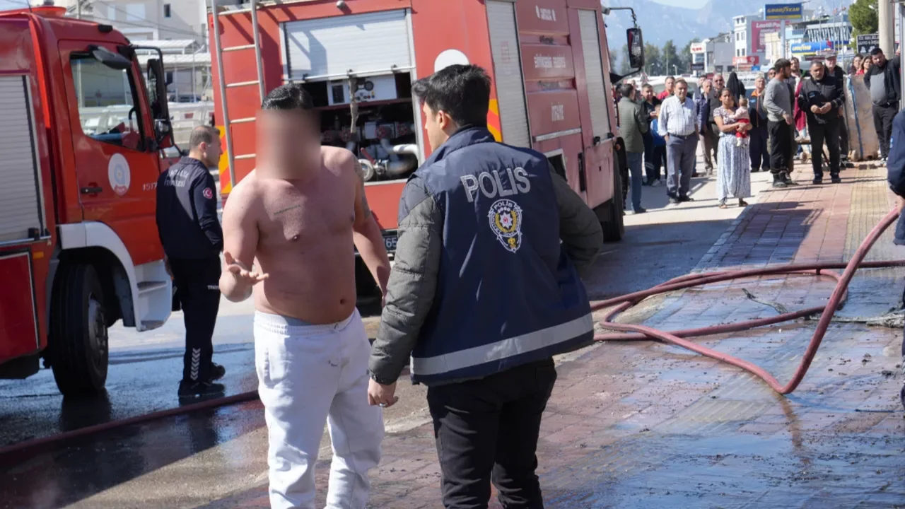 K&uuml;le d&ouml;nen aracının yanında sinir krizi ge&ccedil;irdi