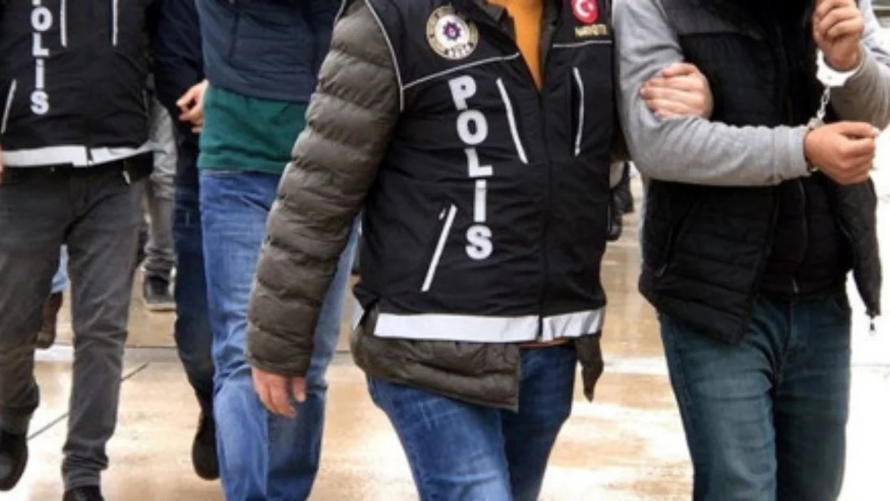 Şırnak'ta çeşitli suçlardan aranan 14 zanlı tutuklandı