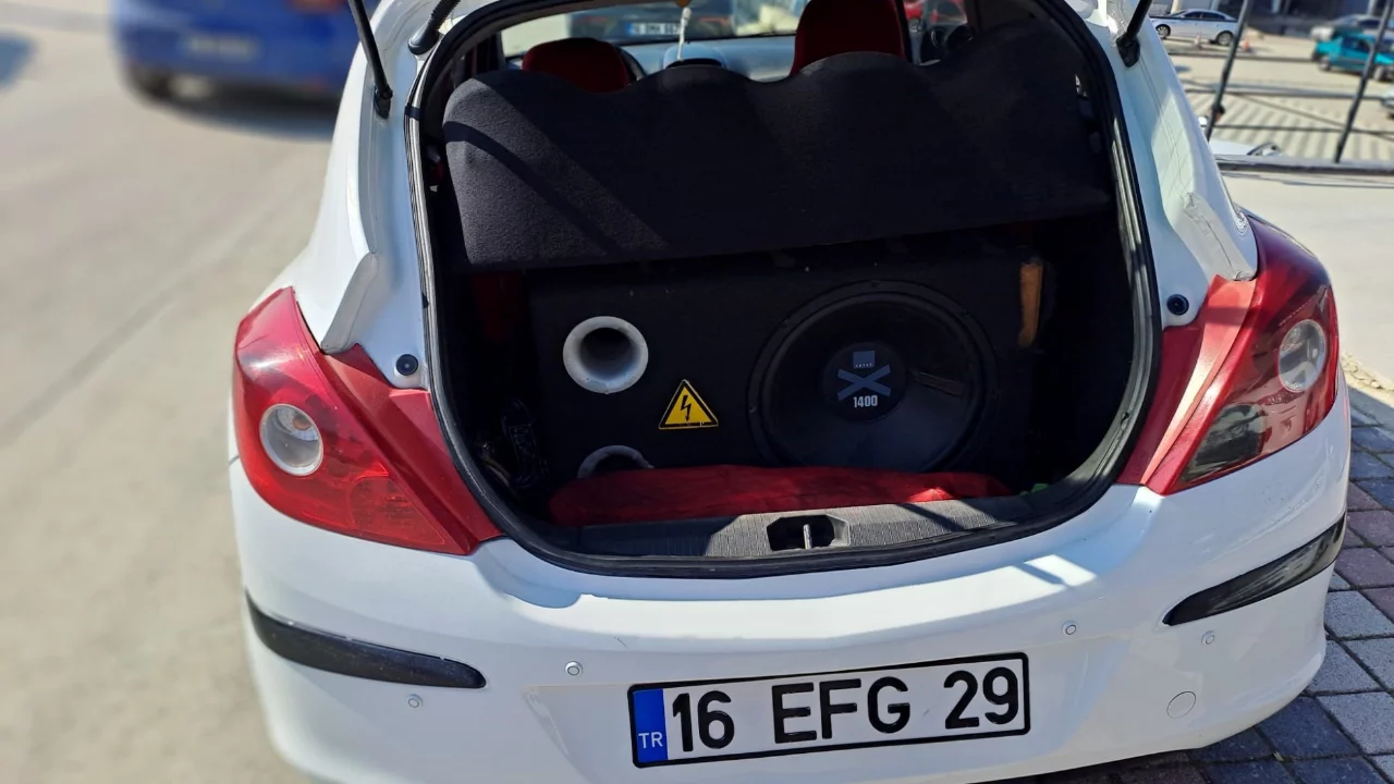 Bursa'da trafikten men! Ses sistemi pahalıya patladı