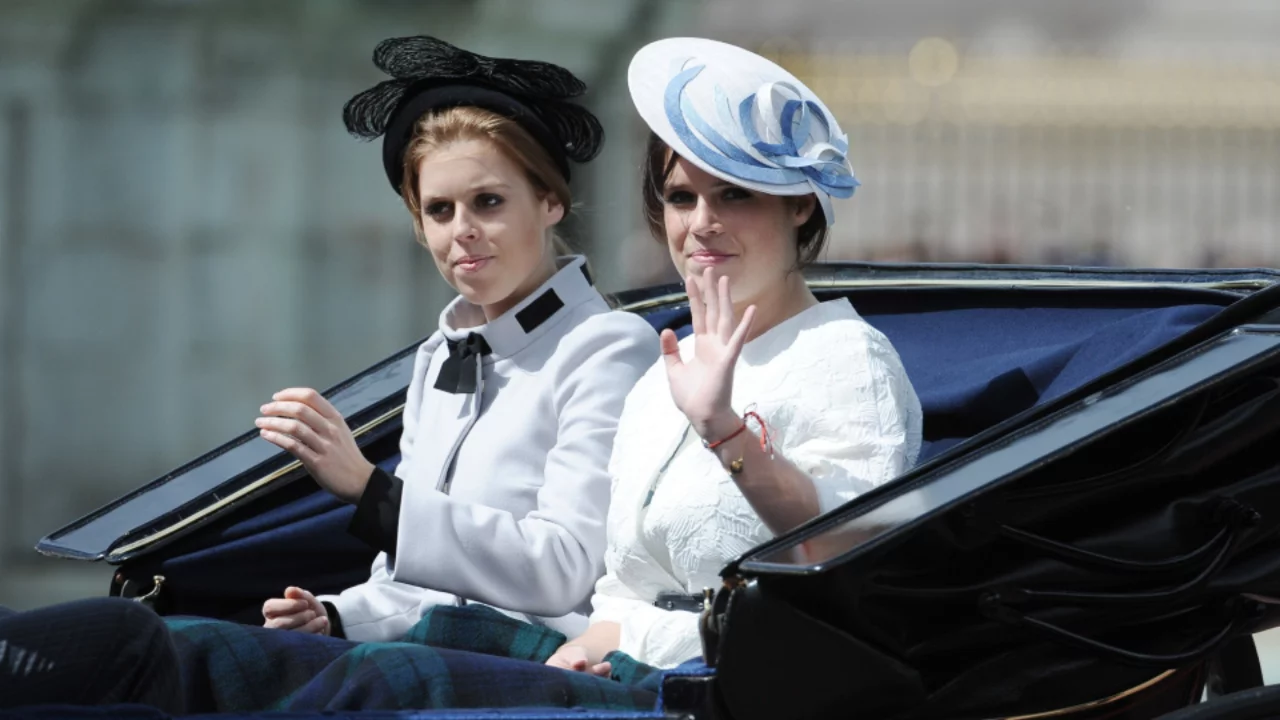Prenses Beatrice ve Prenses Eugenie kardeşler de saraydan dışlandı