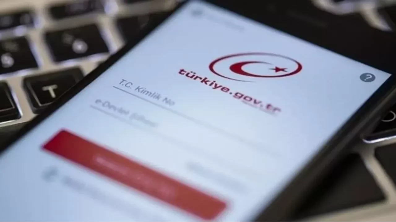 e-Devlet çöktü mü, e- Devlet sorun mu var, neden girilmiyor? 2 Mart e-Devlet ne zaman düzelecek?