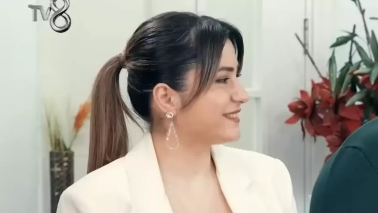 Yemekteyiz Çağla kimdir? Zuhal Topal'la Yemekteyiz Çağl...