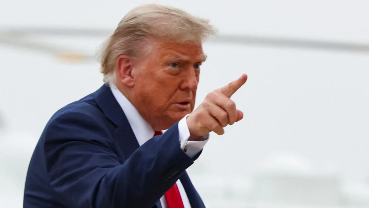 Trump'tan İran'a: Büyük dalga yakında geliyor 