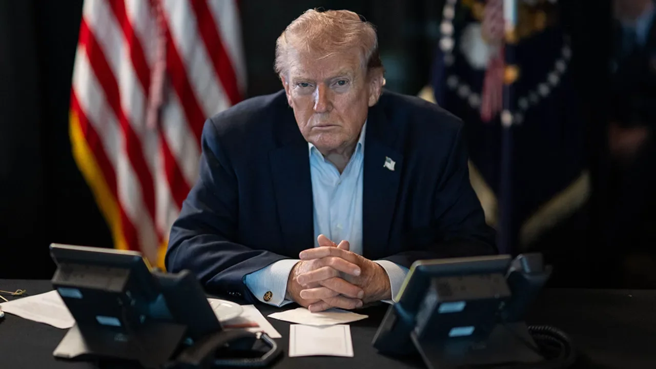 Trump'tan Demokratlara İran tepkisi: Hasta, çılgın ve kaçıklar 