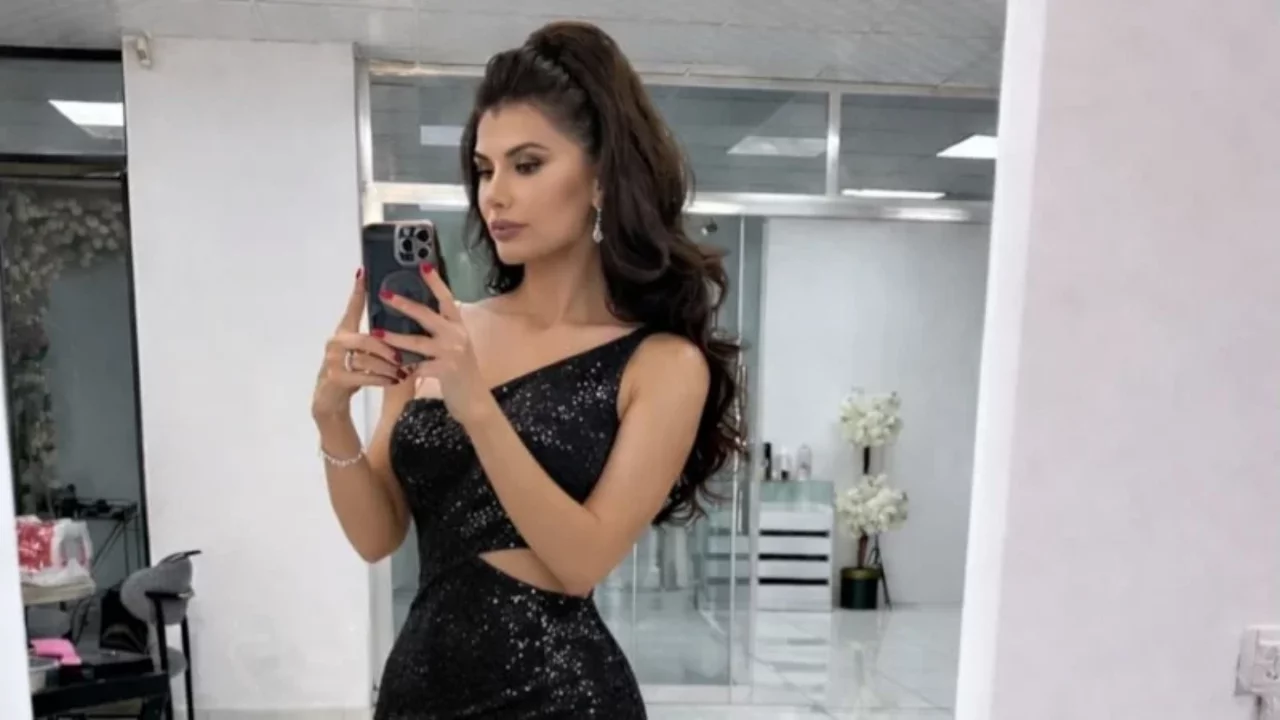 Şarkıcı Hatice cam sildi! Onu gören herkesi korkuttu