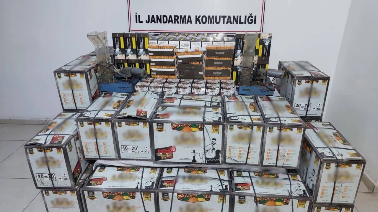 800 bin TL değerinde kaçak nargile malzemeleri ele geçirildi