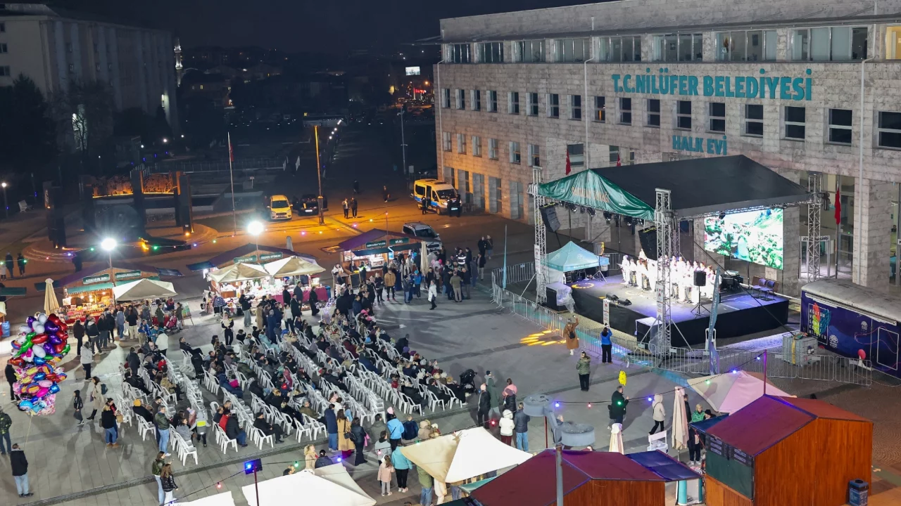 Nilüfer'de Bosna Gecesi: Balkan Kültürü Sahneye Döküldü - eğlence news from Bursada Bugün