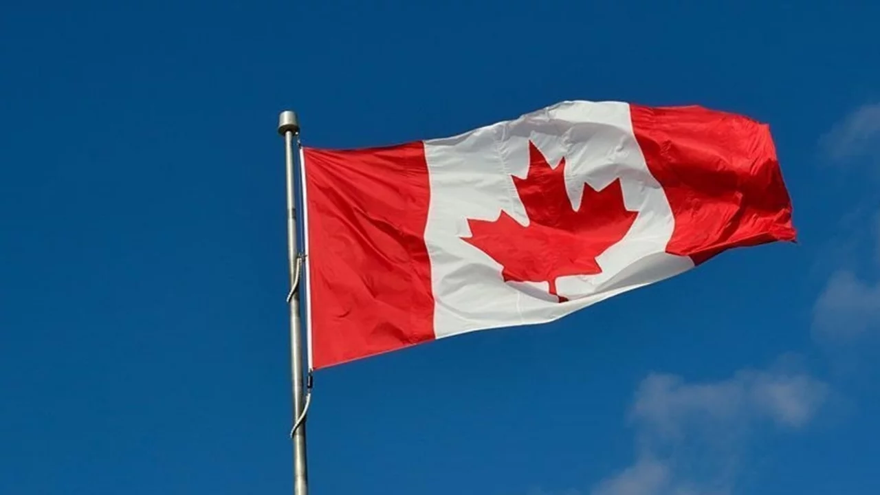 Kanada, Riyad Büyükelçiliğini kapattı