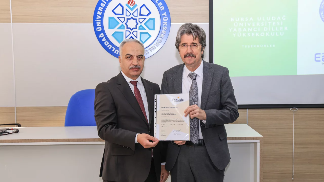 Yabancı Diller Yüksekokulu'nun EAQUALS başarısı tescillendi