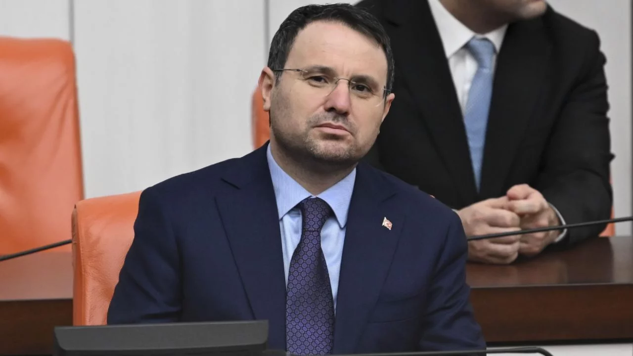 Adalet Bakanı Gürlek: Hiçbir kimse hukuk önünde ayrıcalıklı değildir 