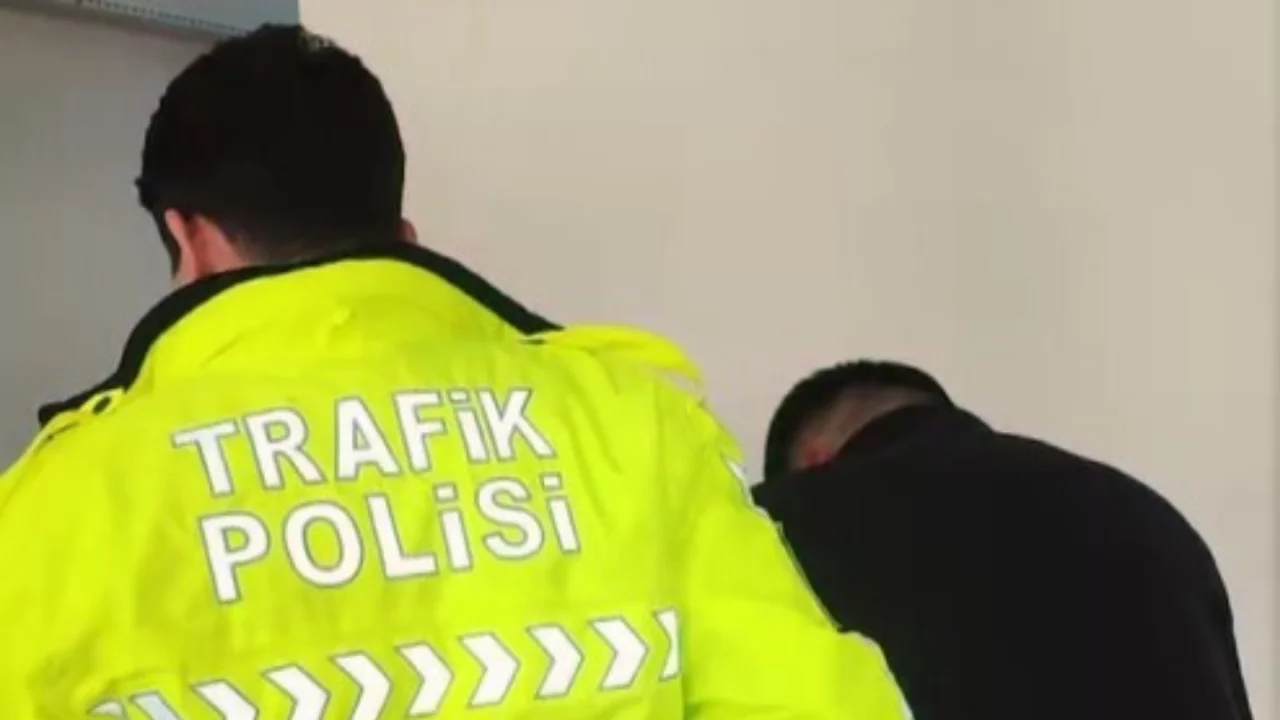 Gaziantep'te saldırı amacıyla aracından inen s&uuml;r&uuml;c&uuml;ye 180 bin TL ceza