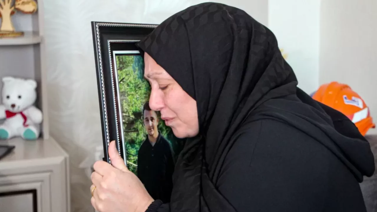 8 bı&ccedil;ak darbesiyle &ouml;ld&uuml;r&uuml;len Batuhan'ın doğum g&uuml;n&uuml;nde sanıklar hakim karşısına &ccedil;ıkacak