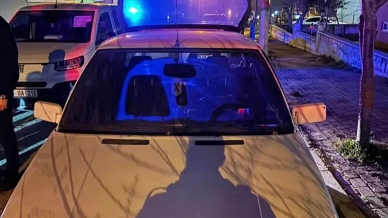 Edirne'de "dur" ihtarına uymayan sürücüye 379 bin lira ceza kesildi