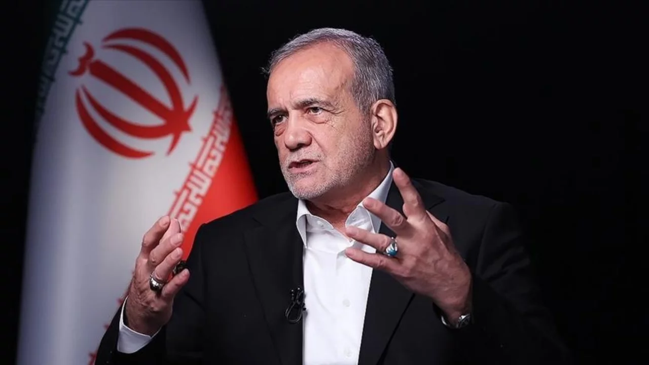 Pezeşkiyan: Komşularımızın egemenliğine saygı duyuyoruz 