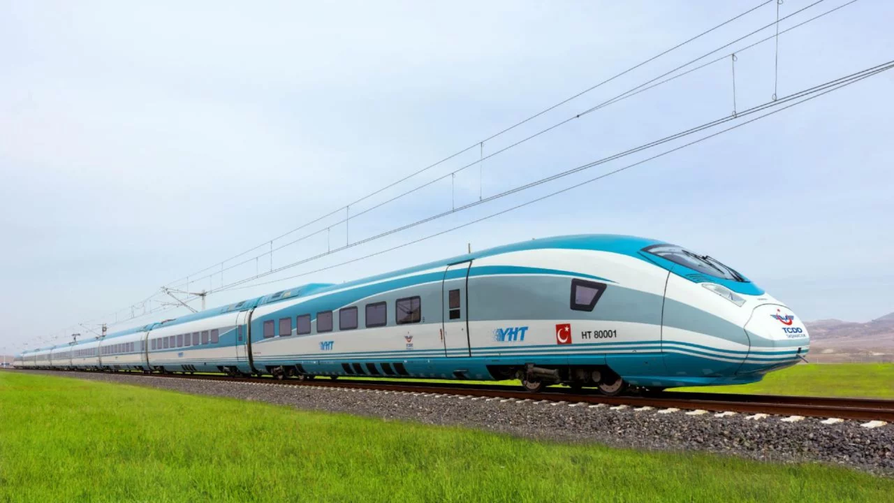 Bakan Uraloğlu'ndan YHT müjdesi 