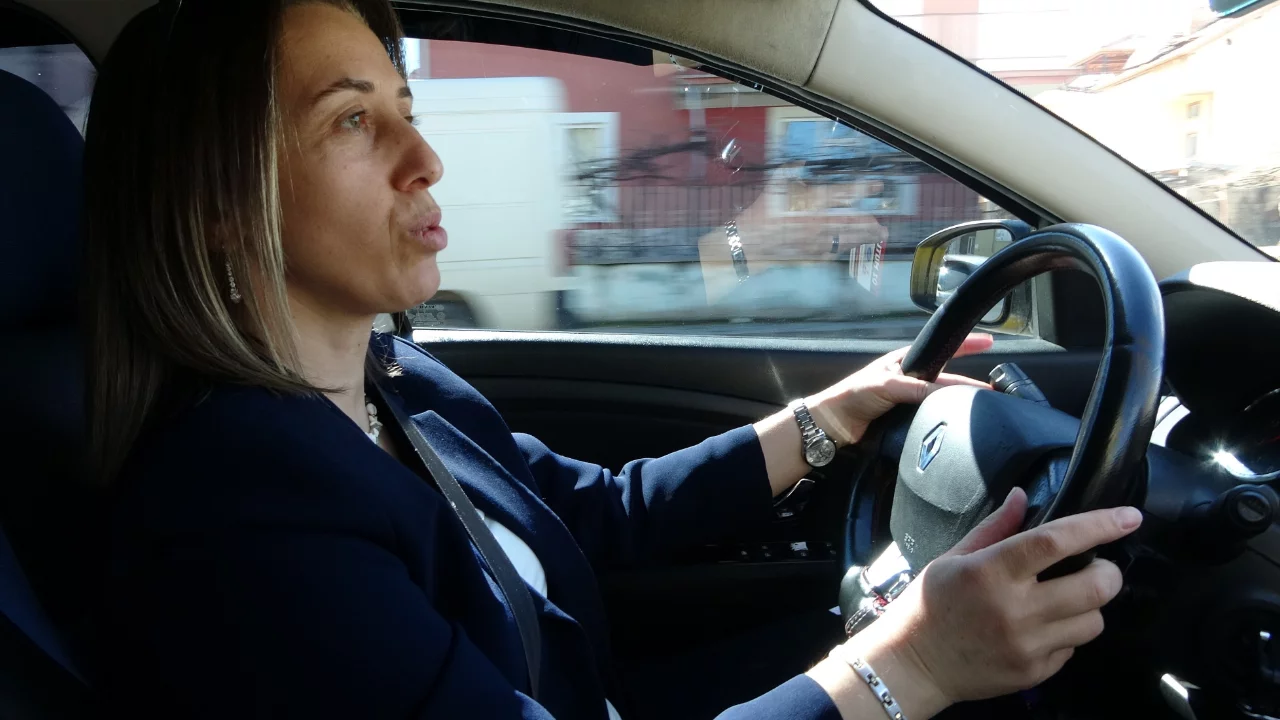 Maaşına zam istedi, işinden oldu: Taksi şof&ouml;r&uuml; kadın neye uğradığını şaşırdı