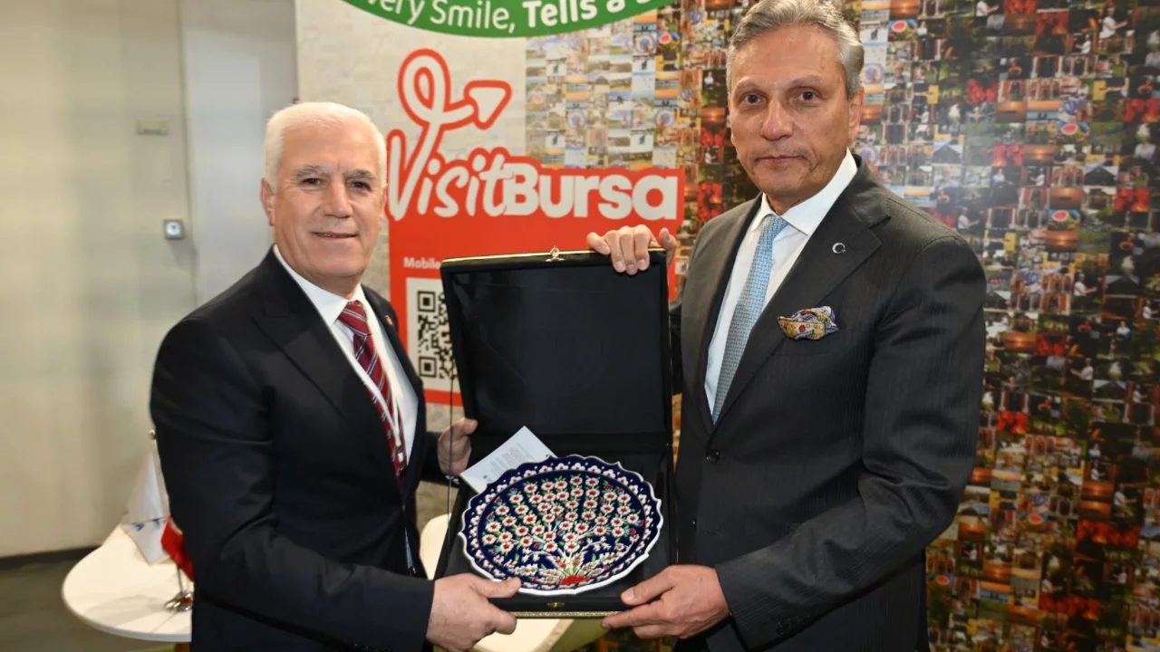 Berlin'de Bursa rüzgarı! Dünya turizmine göz kırptı