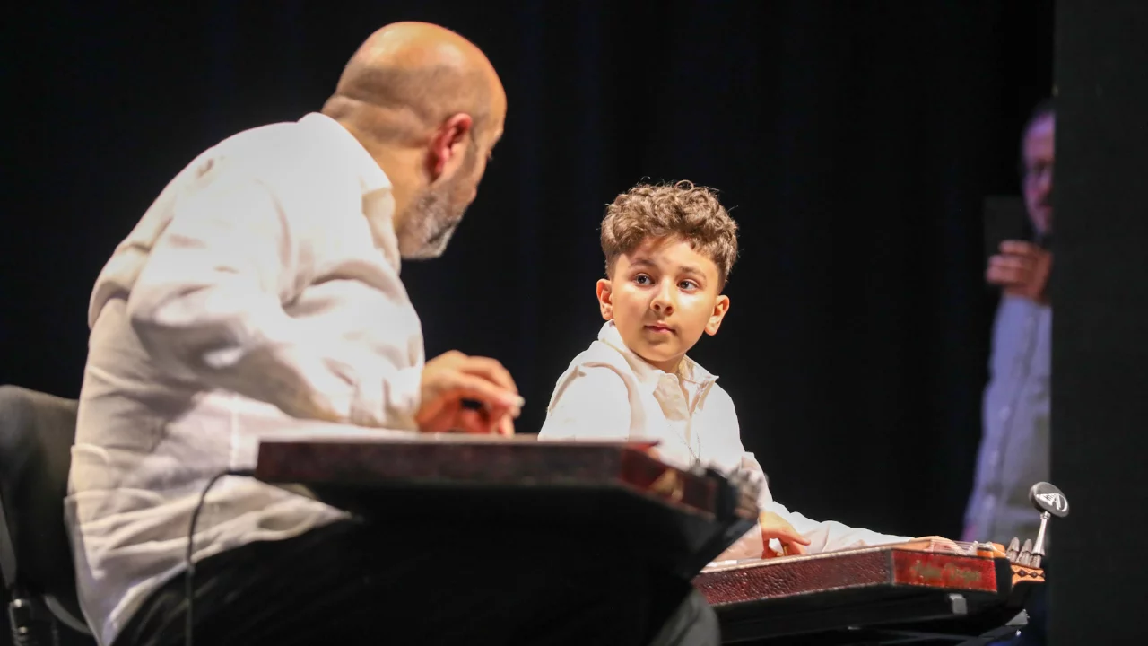 Bursa'da Ramazan konseri: Aytaç Doğan ve torunu aynı sahnede