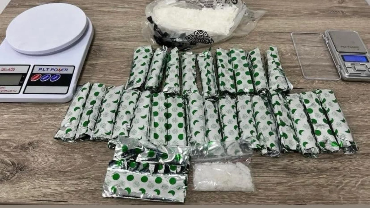 Jandarmanın gözaltına aldığı 20 zehir tacirlerinden 6'sı tutuklandı