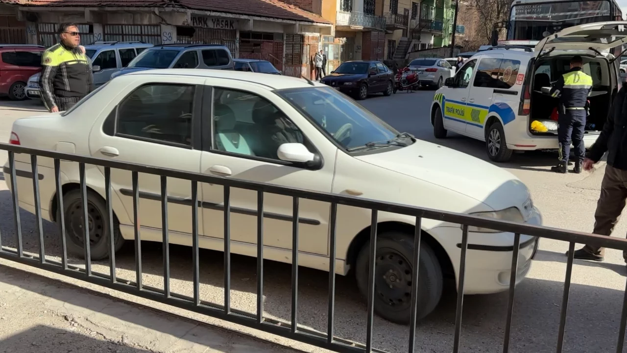 Sürücüleri saatlerce mahsur bıraktı! "Bilemedim ki"