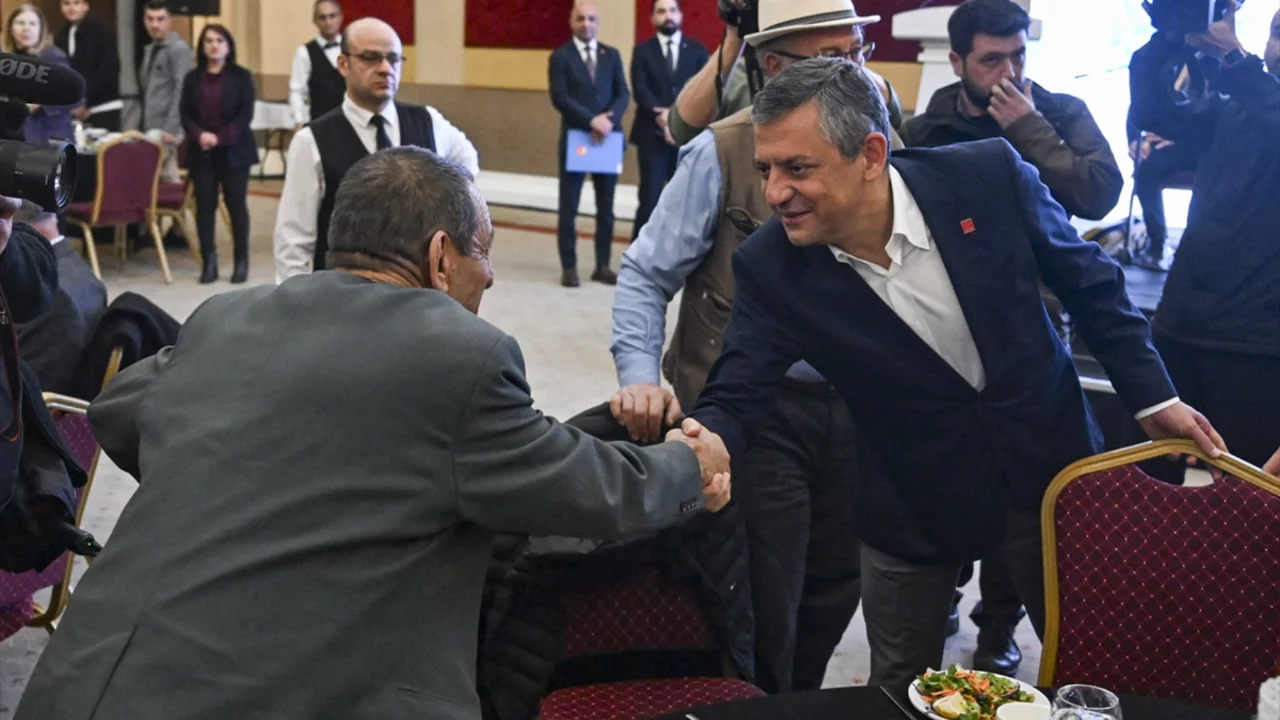 CHP Genel Başkanı Özel, Haymana'da iftar programında konuştu
