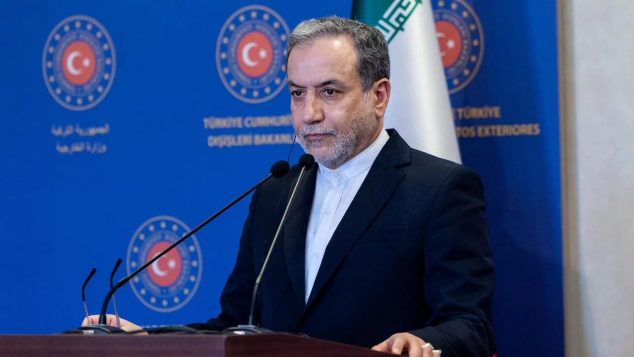 İran Dışişleri Bakanı Arakçi: "Akan kanın tüm sorumluluğu mevcut ABD yönetimine aittir"