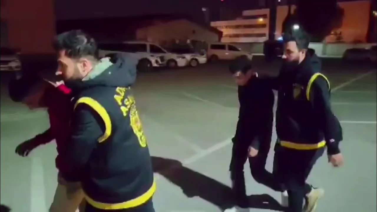 PVC ustasını öldüren 15 yaşındaki tetikçi ve motosikleti süren yaşıtı tutuklandı