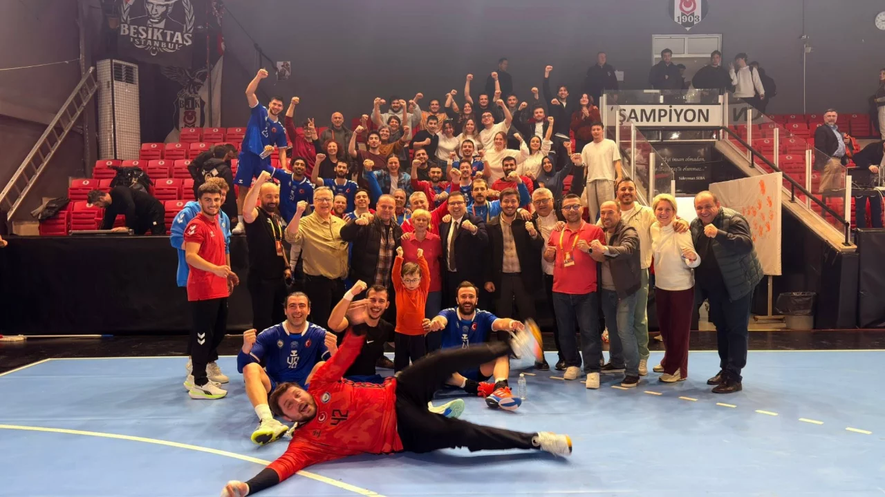 Nilüfer Belediyesi lider Beşiktaş'ı deplasmanda mağlup etti