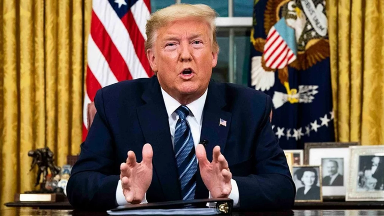 Trump: "İran ile teslimiyet dışında hiçbir anlaşma olmayacak"