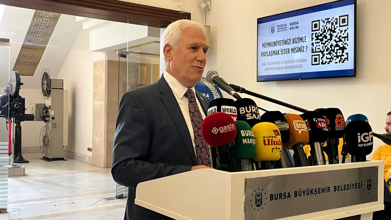 Bursa'da 'İpek Yolu ve İpekçilik' söyleşisi düzenlendi! 