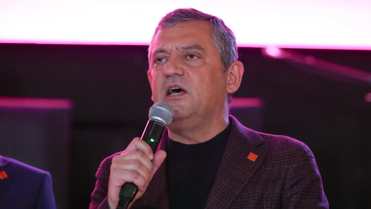 Özgür Özel: "Trump'ın kurduğu düzen, yeni dünya düzeni olamaz"