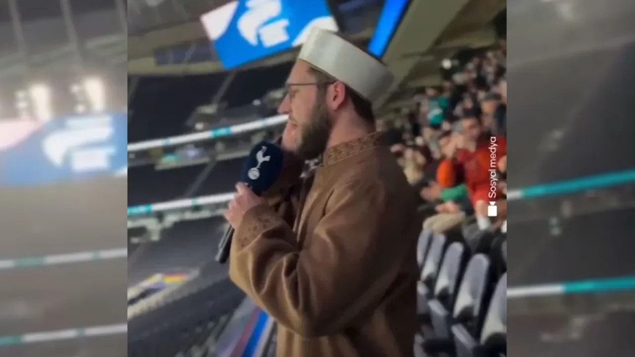 Tottenham Stadı'ndaki iftarda ezanı Türk imam okudu 