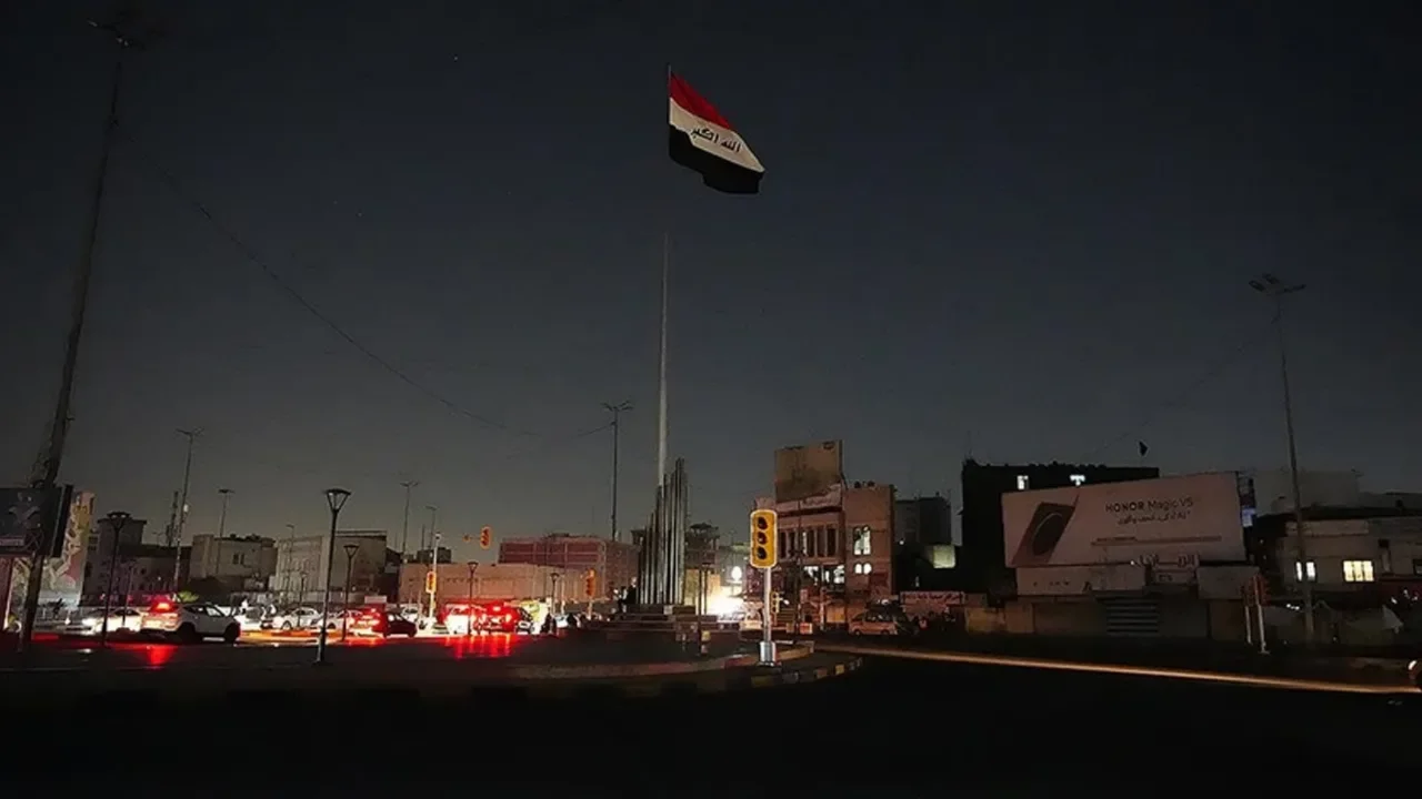 Irak'ın başkenti Bağdat'ta patlama sesleri 