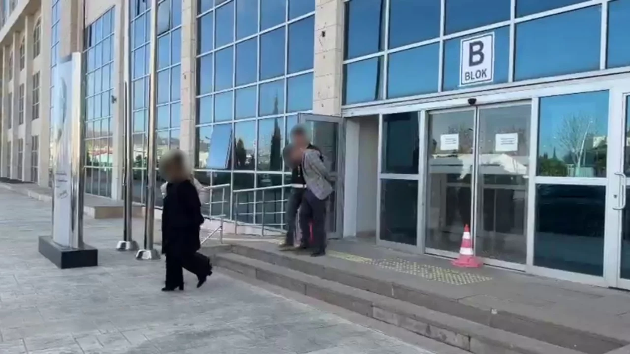 Uşak'ta uyuşturucu operasyonu: 3 tutuklama