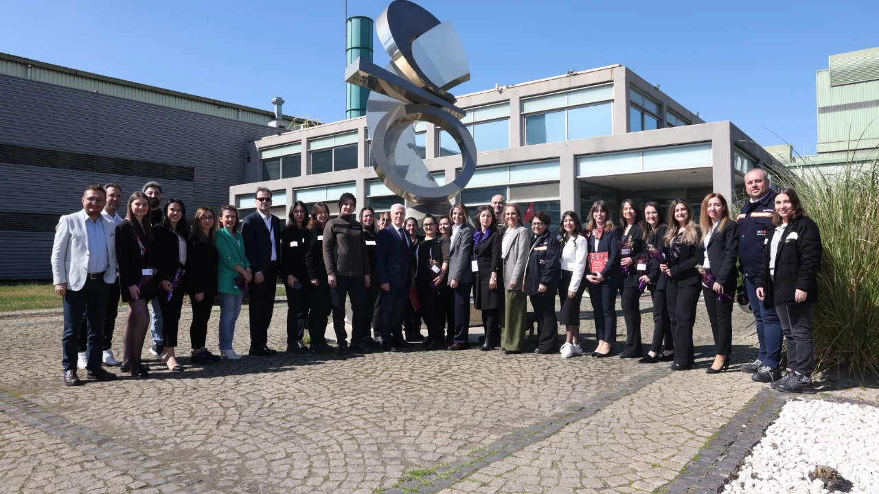 Başkan Bozbey'den kadın emekçilere anlamlı ziyaret
