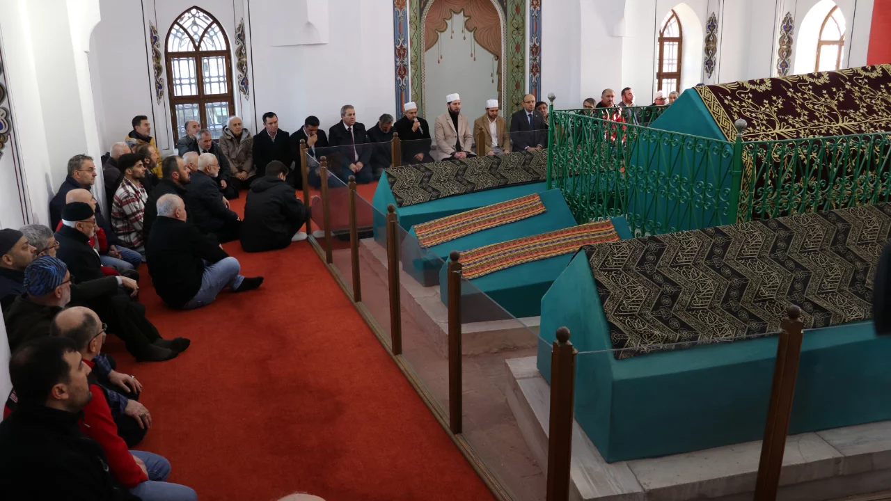 Osmanlı padişahı 1. Bayezid, vefatının 623'üncü yılında Bursa'da anıldı 