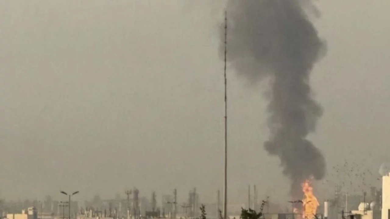 İran Bahreyn'deki en büyük petrol tesisine saldırdı: Alevler gökyüzünü kapladı