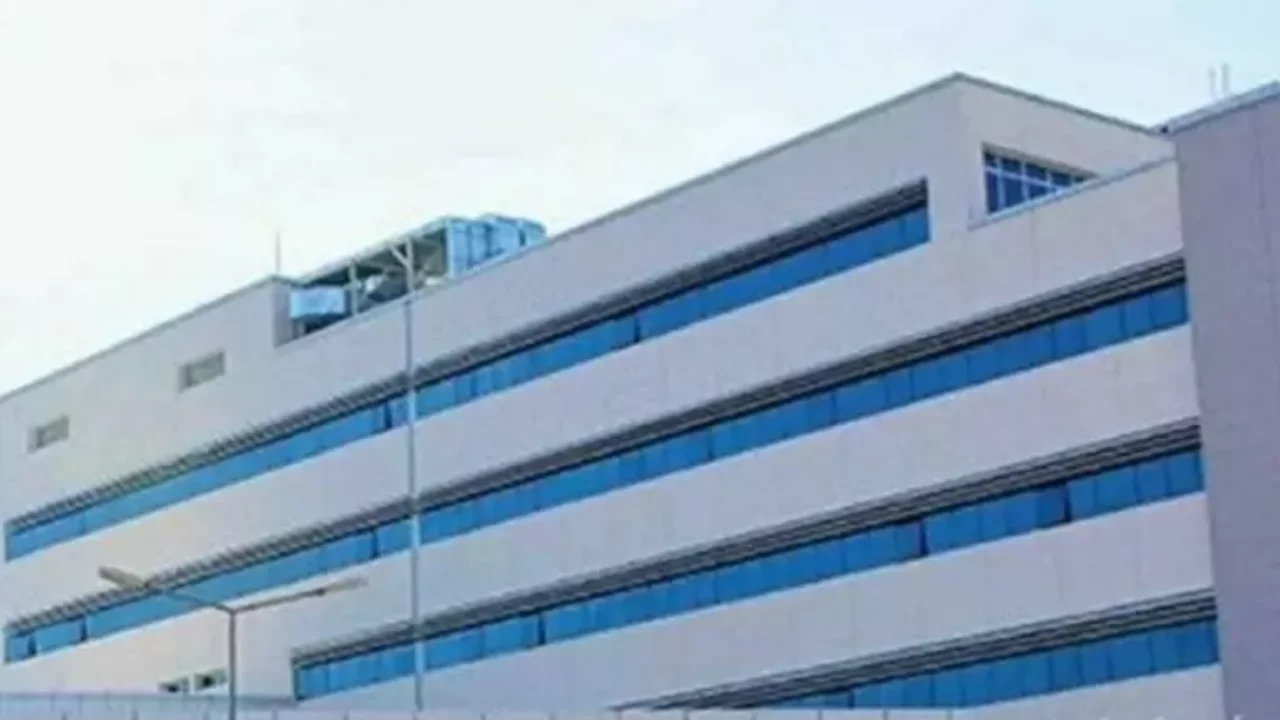 Evinden çıkan şüphelileri kovalayan genç vurularak öldürüldü