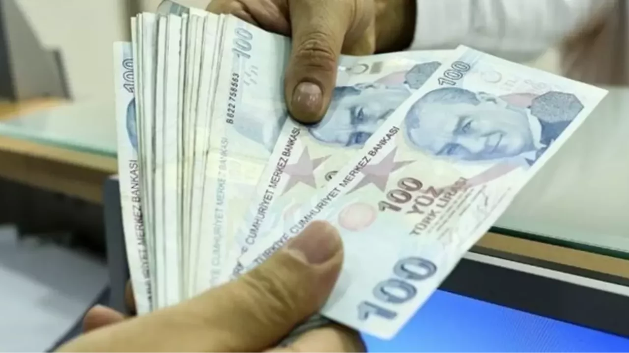 Emekli bayram ikramiyeleri ne zaman yatacak, emekli bayram ikramiyesi ücreti nedir? 2026 SON DAKİKA! Emekli bayram ikramiyesine zam gelecek mi?