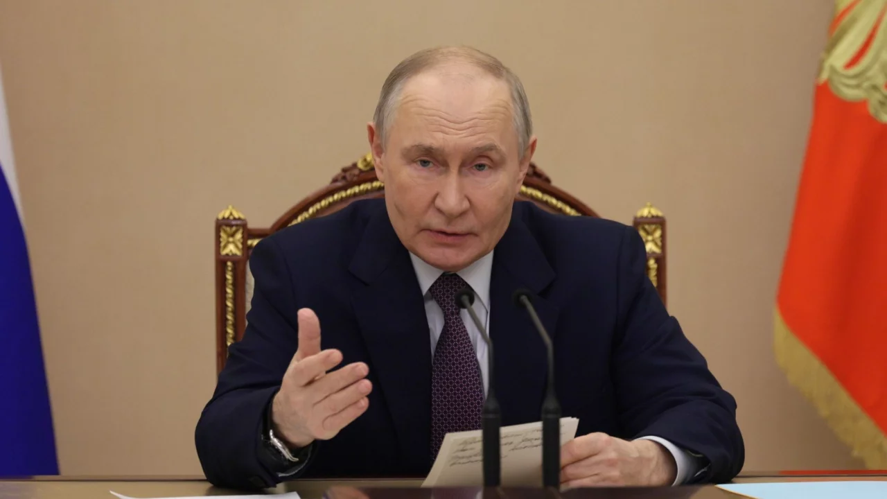 Putin: "Rusya, petrol ve doğal gaz tedariki konusunda Avrupalılarla çalışmaya hazır"
