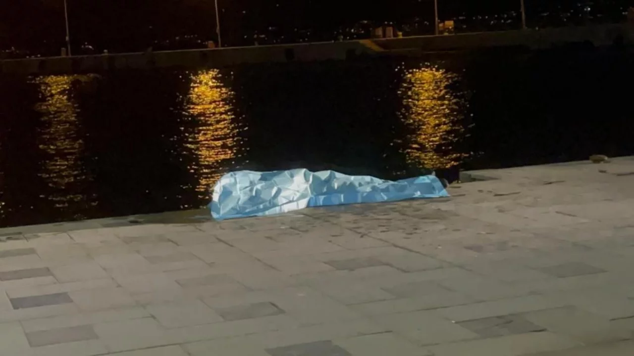 Sahilde sır ölüm! Bekçiler deniz yüzeyinde buldu...