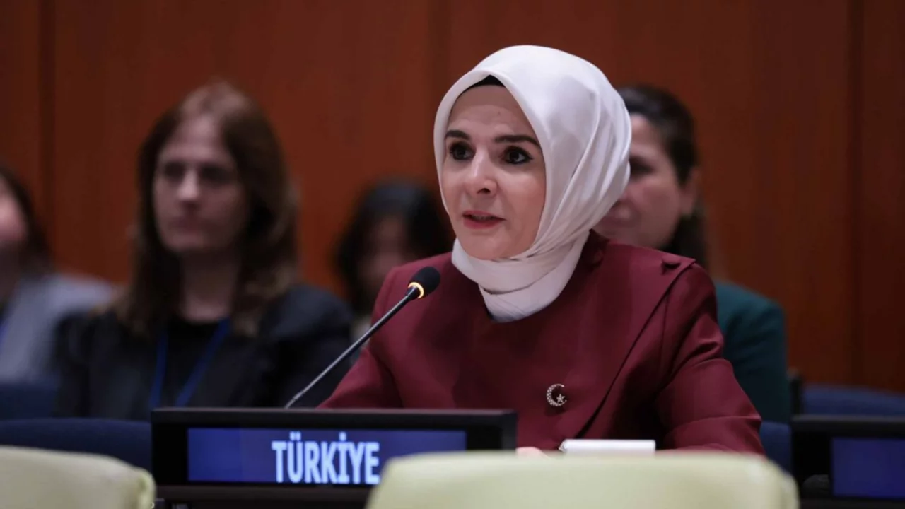 Bakan Göktaş: Kadınların güçlenmesi, aynı zamanda toplumun ve ailenin de güçlenmesidir