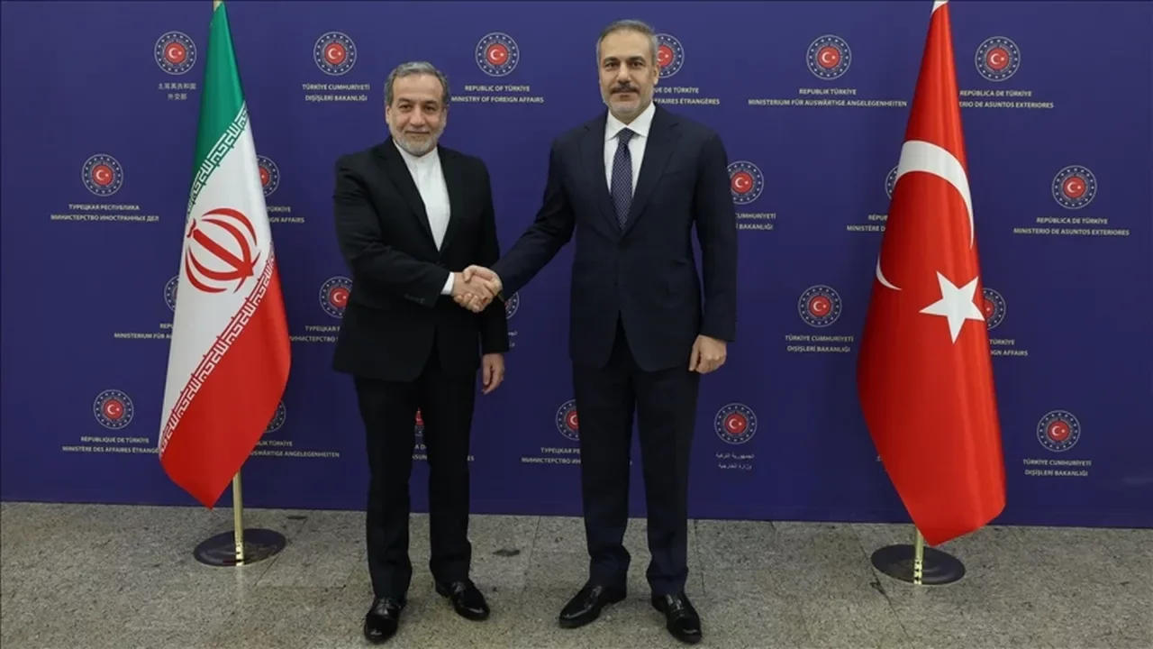 Hakan Fidan'dan İran'a 'hava sahası' uyarısı! 'Kabul edilemez'