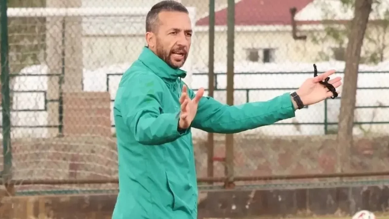 Takımı paraşütsüz düşüşe geçti yönetim de "Güle güle" dedi 