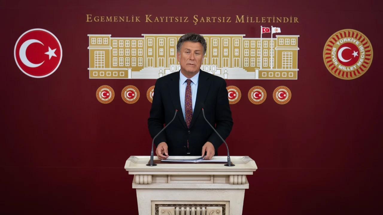 CHP'li Sarıbal, Bandırma-Bursa-Yenişehir-Osmaneli Hızlı Tren Projesi'ni değerlendirdi